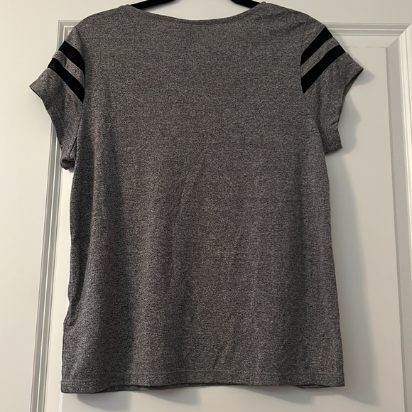 H&M Divided Mesh Tee - Picture 2 of 3